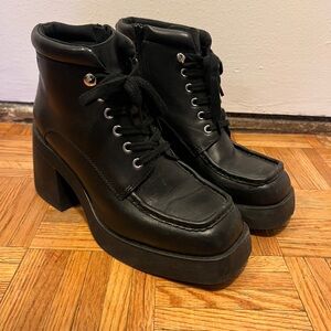 Vagabond Black Platform Ankle Boots